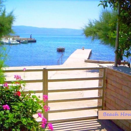 Beach House - Apartments Ana Дуче Екстер'єр фото