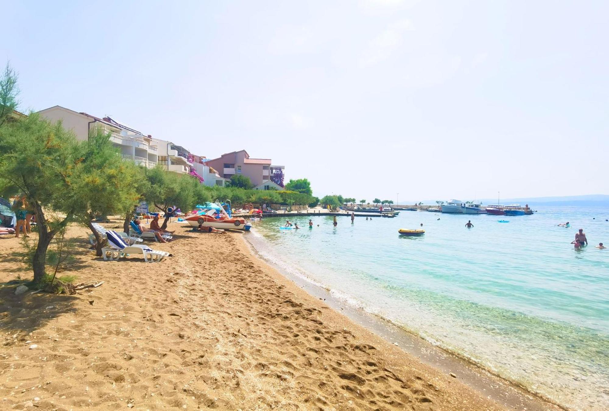 Beach House - Apartments Ana Дуче Екстер'єр фото