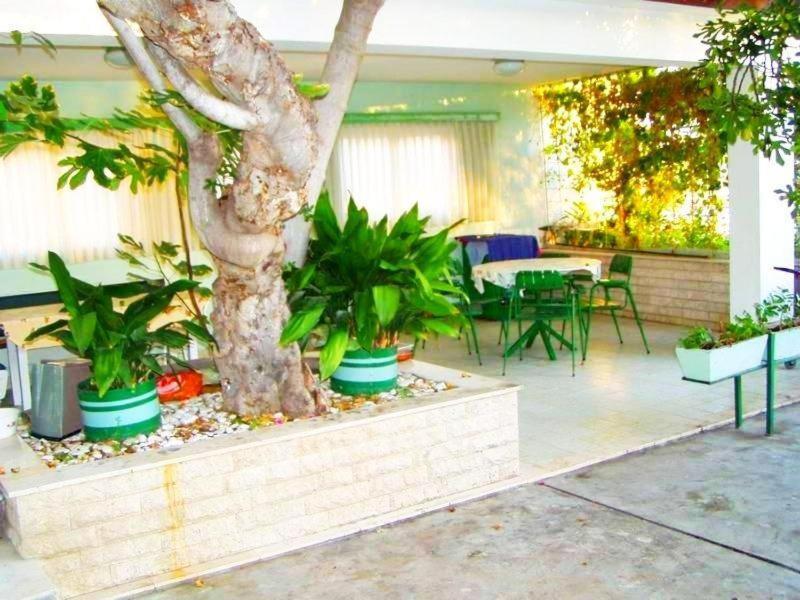 Beach House - Apartments Ana Дуче Екстер'єр фото